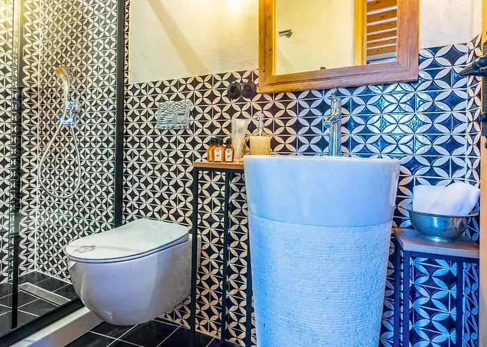 Kassandra Heritage (adults Only) * פאטהיה