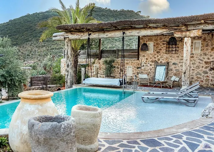 Kassandra Heritage (adults Only)