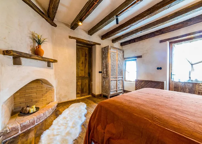 Kassandra Heritage (adults Only) *