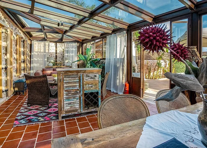 Kassandra Heritage (adults Only) *